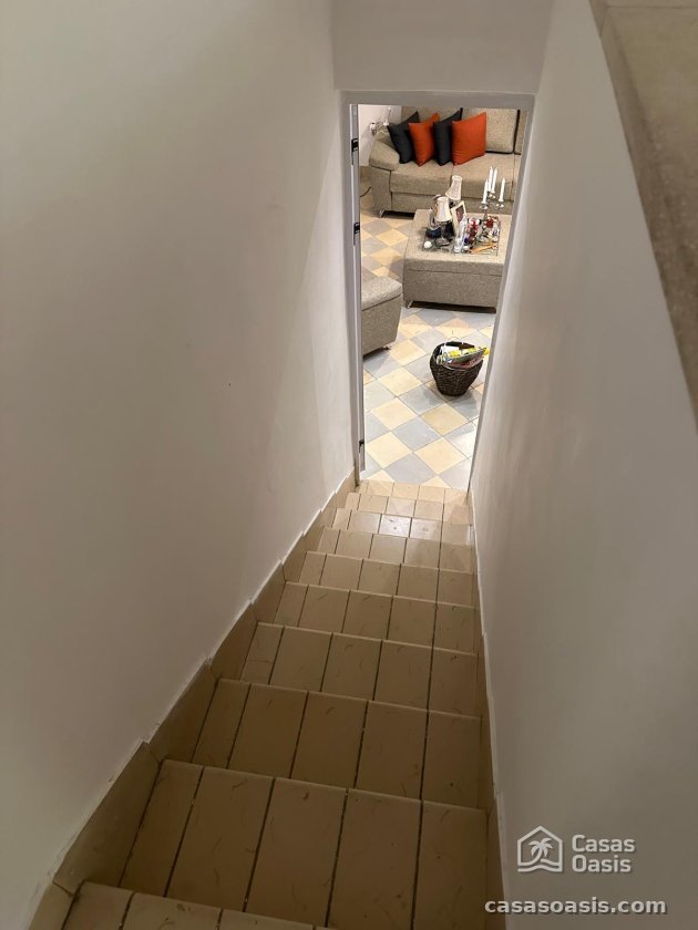 Casa Independiente de 4 habitaciones en venta en Sevillano, Diez de Octubre, La Habana