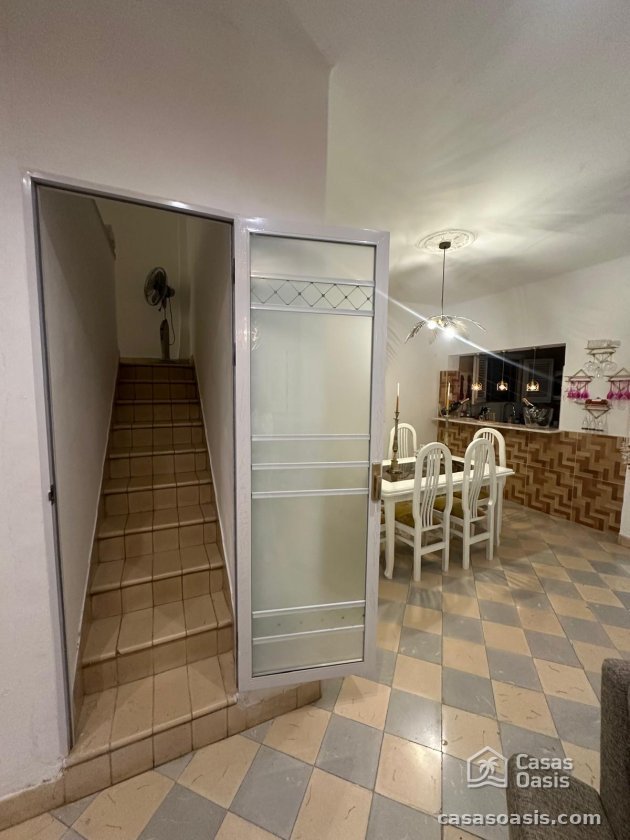 Casa Independiente de 4 habitaciones en venta en Sevillano, Diez de Octubre, La Habana