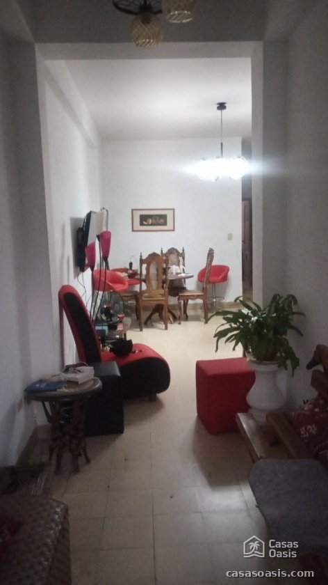 Apartamento de 2 habitaciones en venta en Cerro, La Habana