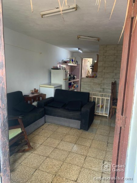 Biplanta de 2 habitaciones en venta en Habana del Este, La Habana - 4