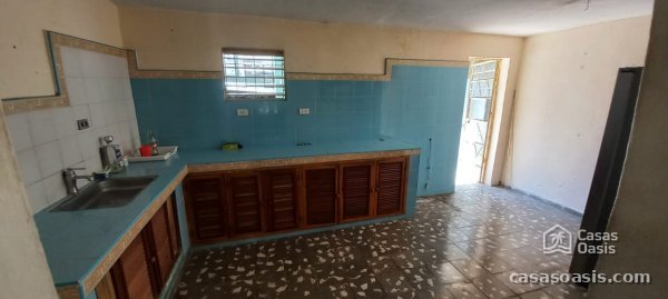 Biplanta de 3 habitaciones en venta en Reparto Bahía, Habana del Este, La Habana - 3