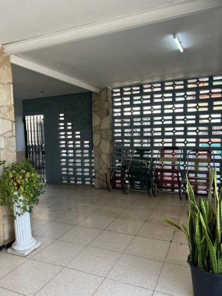 Casa de 3 habitaciones en venta en Santa Amalia, Arroyo Naranjo, La Habana - 3