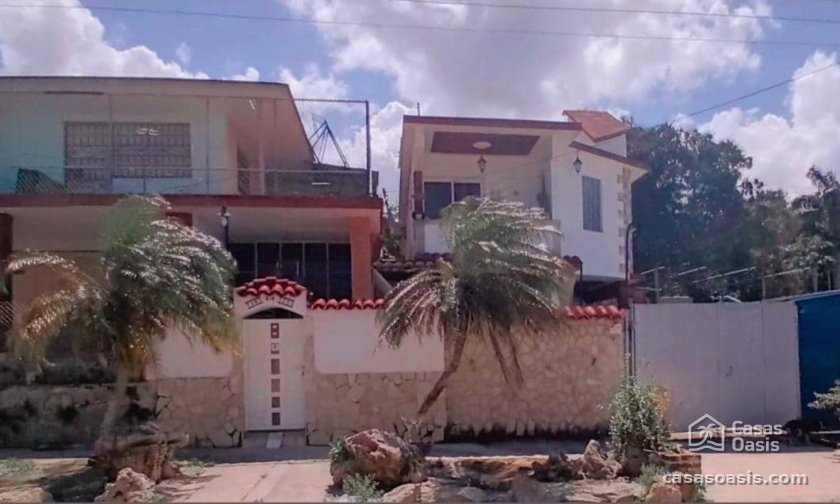 Duplex with 3 bedrooms for sale in Guanabo, Habana del Este, La Habana