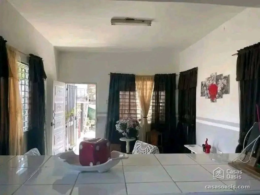 Casa de 3 habitaciones en venta en Holguín