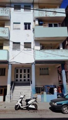 Apartamento de 2 habitaciones en venta en Nuevo Vedado, Plaza de la Revolución, La Habana