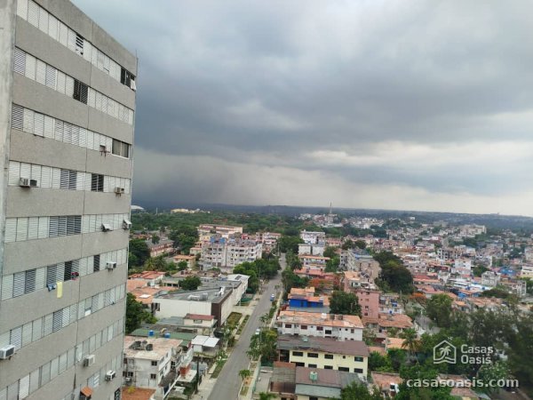 Apartamento de 2 habitaciones en venta en Plaza, Plaza de la Revolución, La Habana
