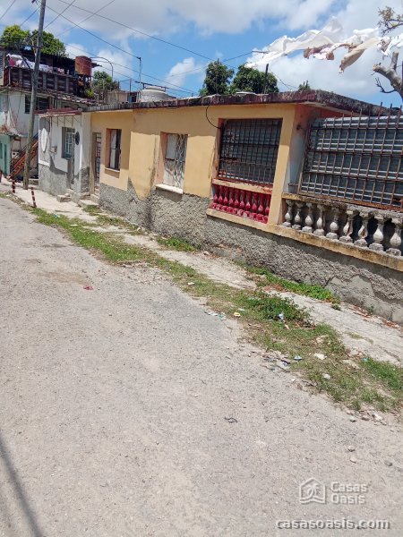 Casa Independiente de 2 habitaciones en venta en Managua, Arroyo Naranjo, La Habana