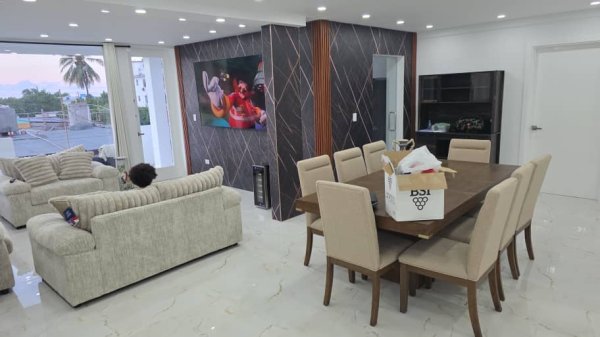 Apartamento de 4 habitaciones en venta en Miramar, Playa, La Habana - 2