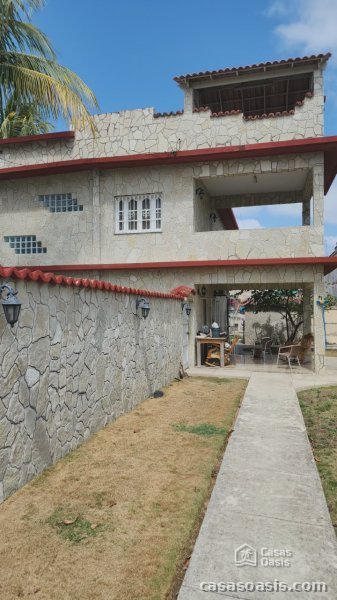 Casa de 6 habitaciones en venta en Guanabo, Habana del Este, La Habana - 17