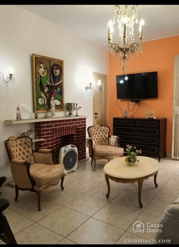 Casa de 3 habitaciones en venta en Vedado - Malecón, Plaza de la Revolución, La Habana