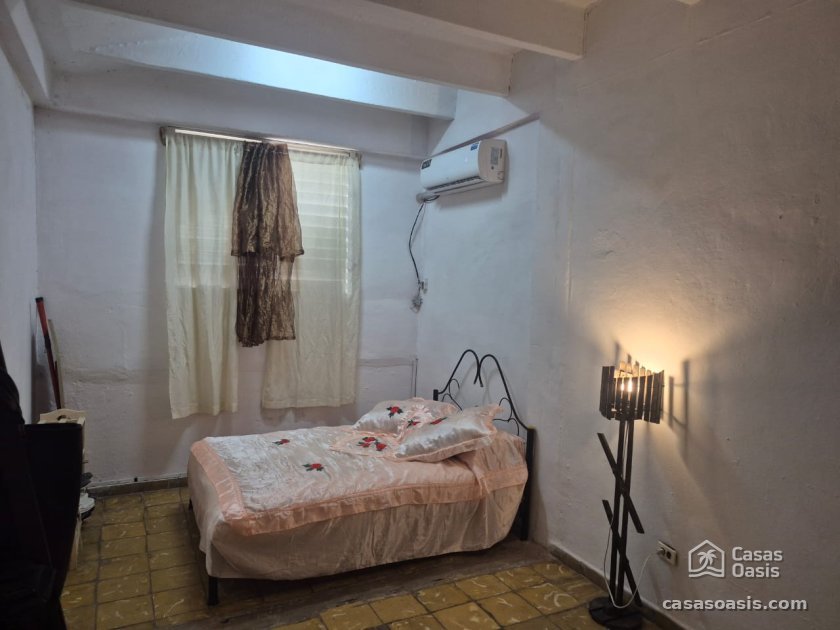 Apartamento de 2 habitaciones en venta en La Lisa, La Habana