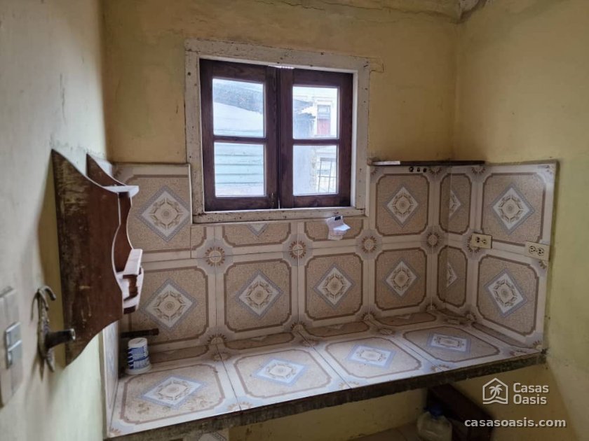 Apartment with 2 bedrooms for sale in Centro Habana, La Habana