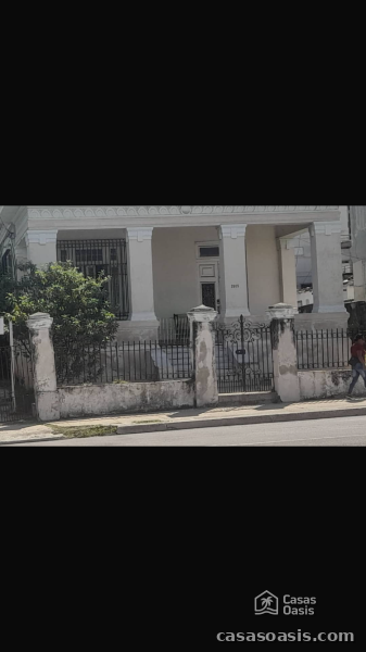 Detached House with 5 bedrooms for sale in Kholy, Playa, La Habana