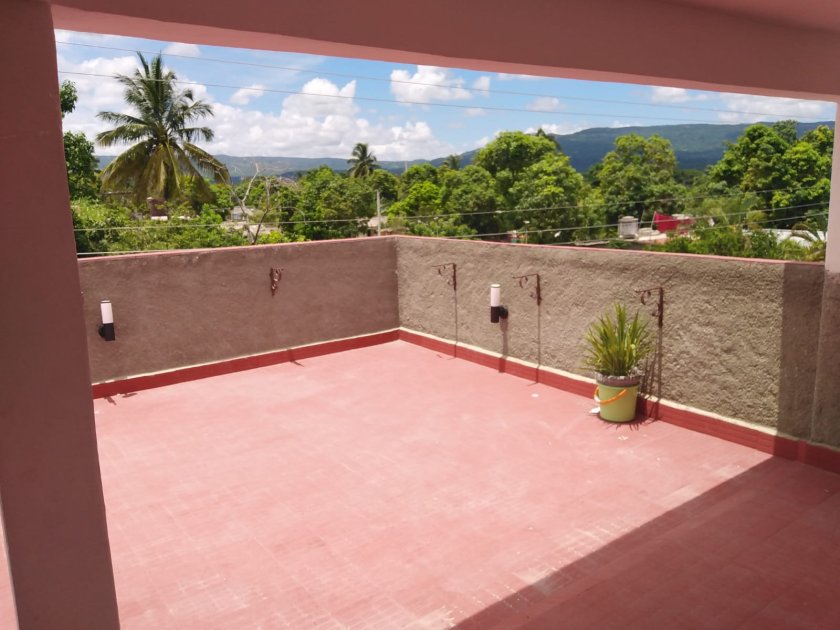 Casa Independiente de 4 habitaciones en venta en Jamaica, Manuel Tames, Guantánamo