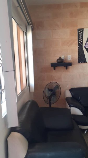 Casa de 3 habitaciones en venta en Fontanar, Boyeros, La Habana - 2