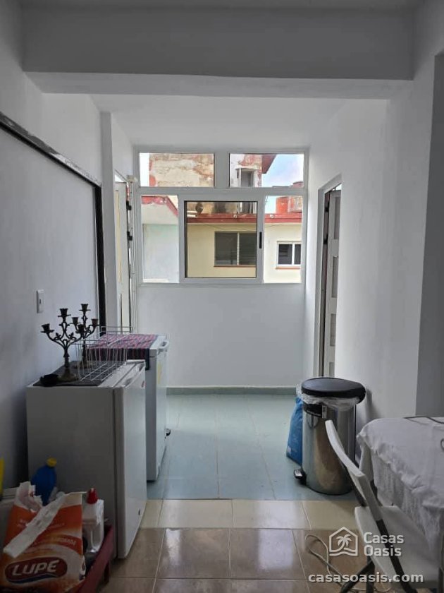 Apartamento de 5 habitaciones en venta en Miramar, Playa, La Habana
