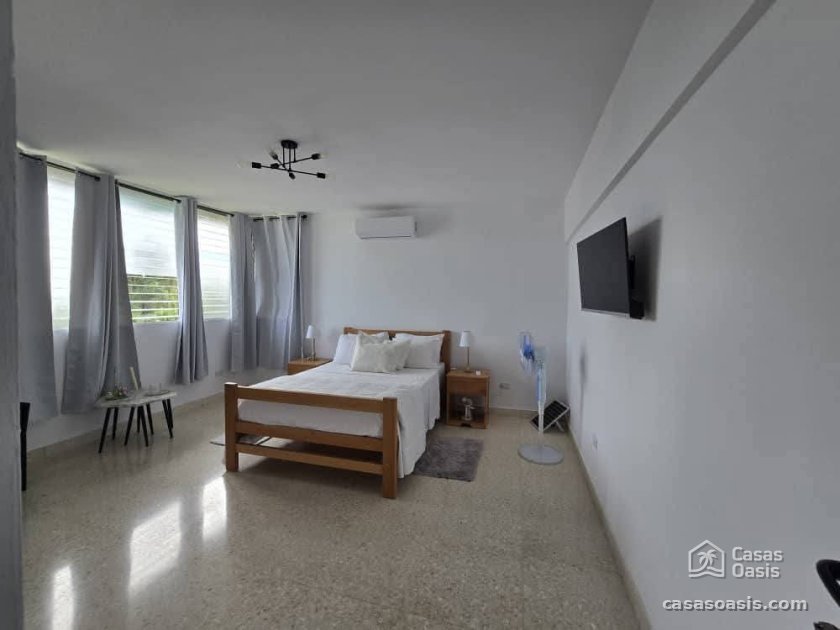Apartamento de 5 habitaciones en venta en Miramar, Playa, La Habana