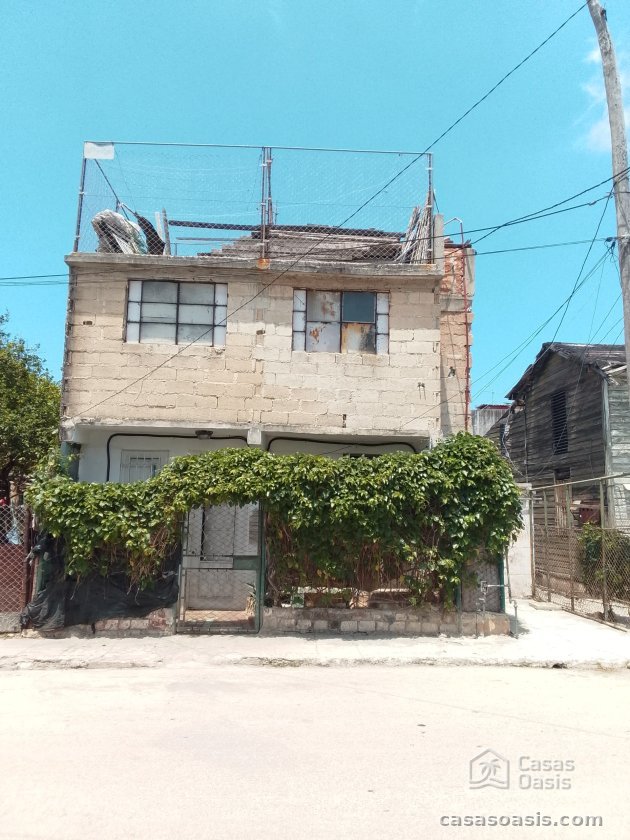 Casa de 5 habitaciones en venta en Marianao, La Habana