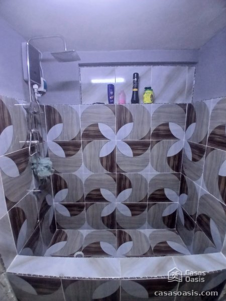 Casa Independiente de 2 habitaciones en venta en Guanabacoa, La Habana - 7