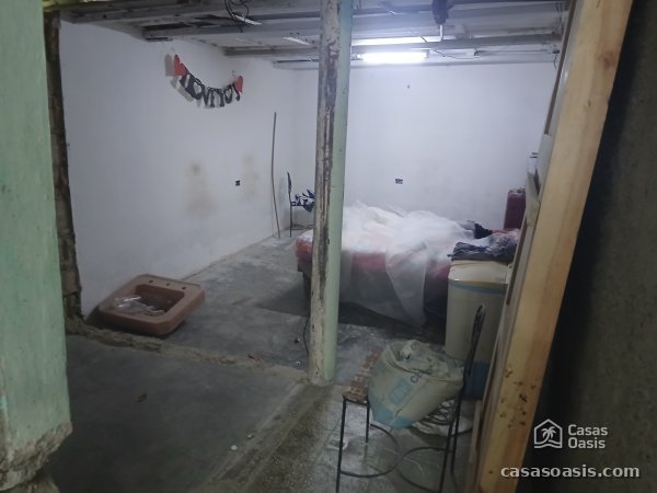 Casa Independiente de 2 habitaciones en venta en Guanabacoa, La Habana - 9