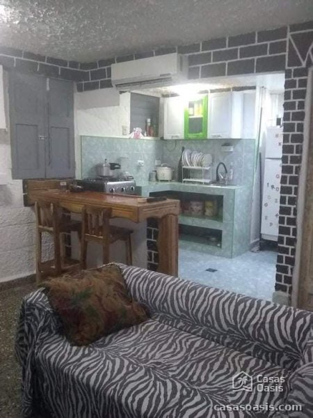 Apartamento de 2 habitaciones en venta en Centro Habana, La Habana - 3
