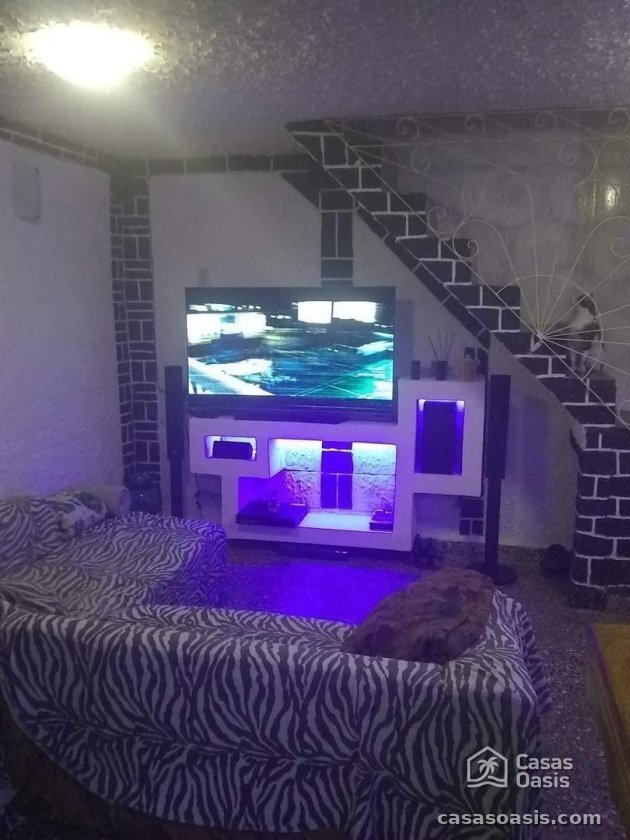 Apartamento de 2 habitaciones en venta en Centro Habana, La Habana