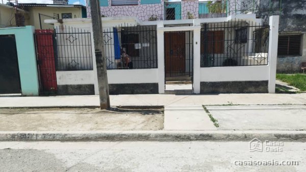 Biplanta de 4 habitaciones en venta en Martí, Cerro, La Habana - 5