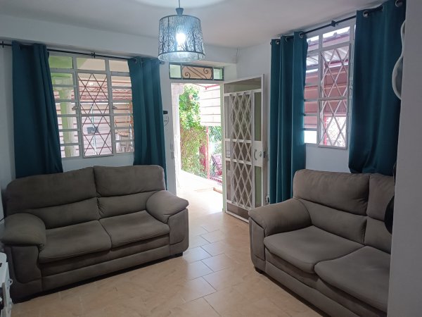 Casa Independiente de 2 habitaciones en venta en La Lisa, La Habana - 10