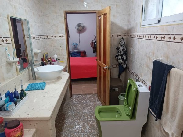 Casa Independiente de 2 habitaciones en venta en La Lisa, La Habana - 11