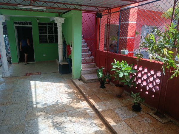 Casa Independiente de 2 habitaciones en venta en La Lisa, La Habana - 13