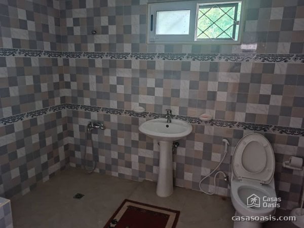 Casa Independiente de 2 habitaciones en venta en La Lisa, La Habana - 3