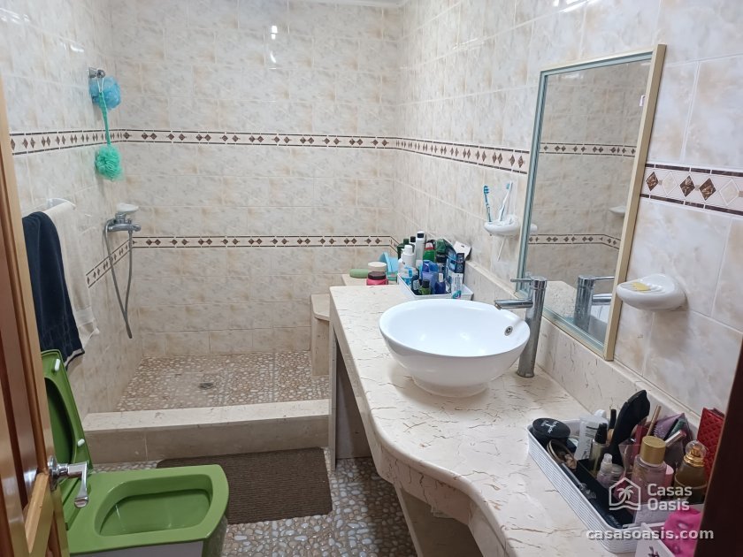 Casa Independiente de 2 habitaciones en venta en La Lisa, La Habana