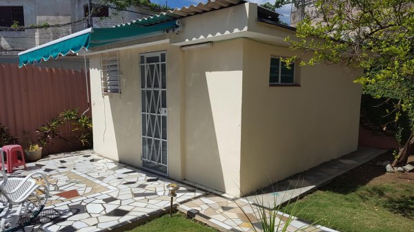 Detached House with 5 bedrooms for exchange in Miramar, Playa, La Habana - 4