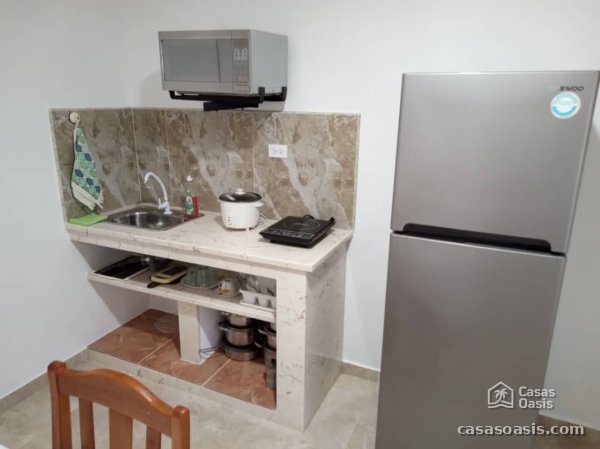 Casa Independiente de 3 habitaciones en venta en Guanabo, Habana del Este, La Habana - 13