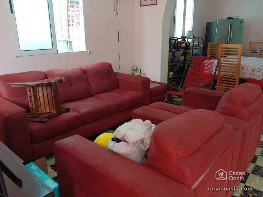 Casa Independiente de 2 habitaciones en permuta en Marianao, La Habana