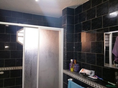 Apartamento de 2 habitaciones en venta en Las Cañas, Cerro, La Habana