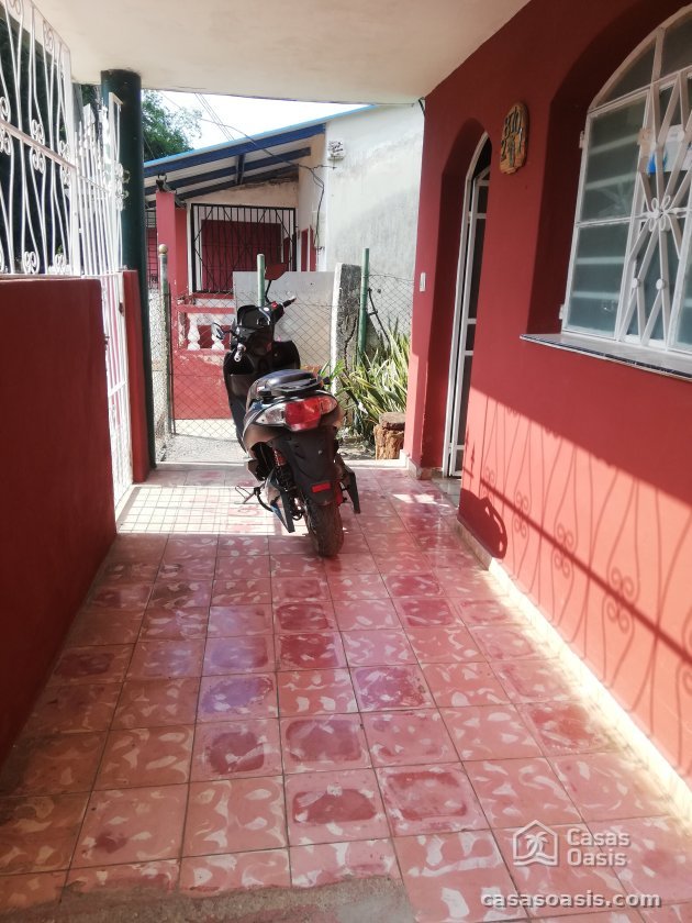 Casa Independiente de 3 habitaciones en venta en Wajay, Boyeros, La Habana