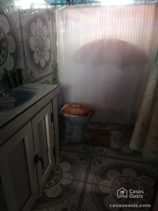 Casa Independiente de 3 habitaciones en venta en Wajay, Boyeros, La Habana