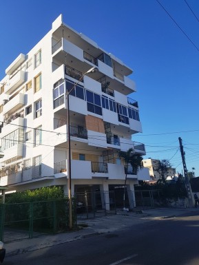 Apartamento de 3 habitaciones en venta en Nuevo Vedado, Plaza de la Revolución, La Habana