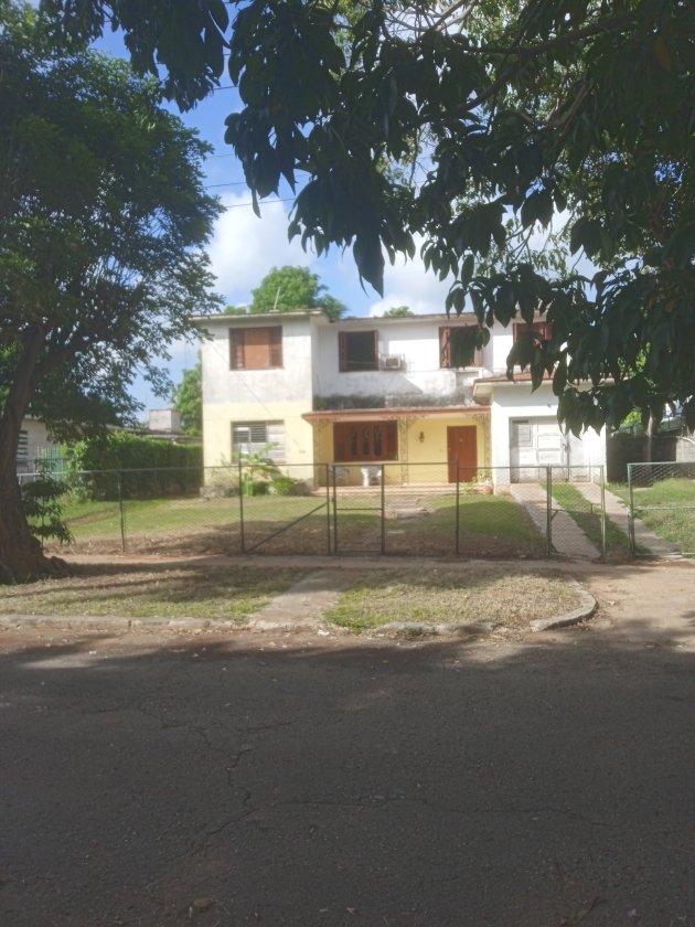 Casa de 5 habitaciones en venta en Playa, La Habana