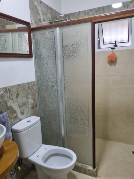 Casa Independiente de 4 habitaciones en venta en La Lisa, La Habana - 9