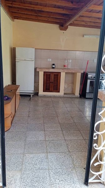 Casa Independiente de 4 habitaciones en venta en Santa Fe, Playa, La Habana - 10