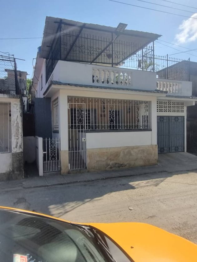 Casa Independiente de 3 habitaciones en venta en Libertad, Marianao, La Habana