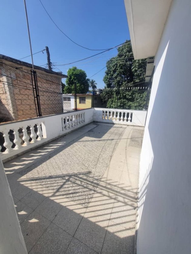 Casa Independiente de 3 habitaciones en venta en Libertad, Marianao, La Habana