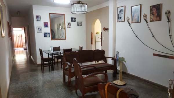 Casa Independiente de 5 habitaciones en venta en La Lisa, La Habana - 5