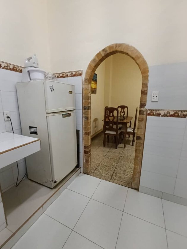 Casa Independiente de 3 habitaciones en venta en Cerro, La Habana