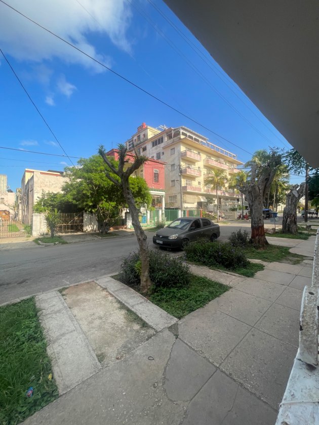 Casa Independiente de 2 habitaciones en venta en Vedado - Malecón, Plaza de la Revolución, La Habana