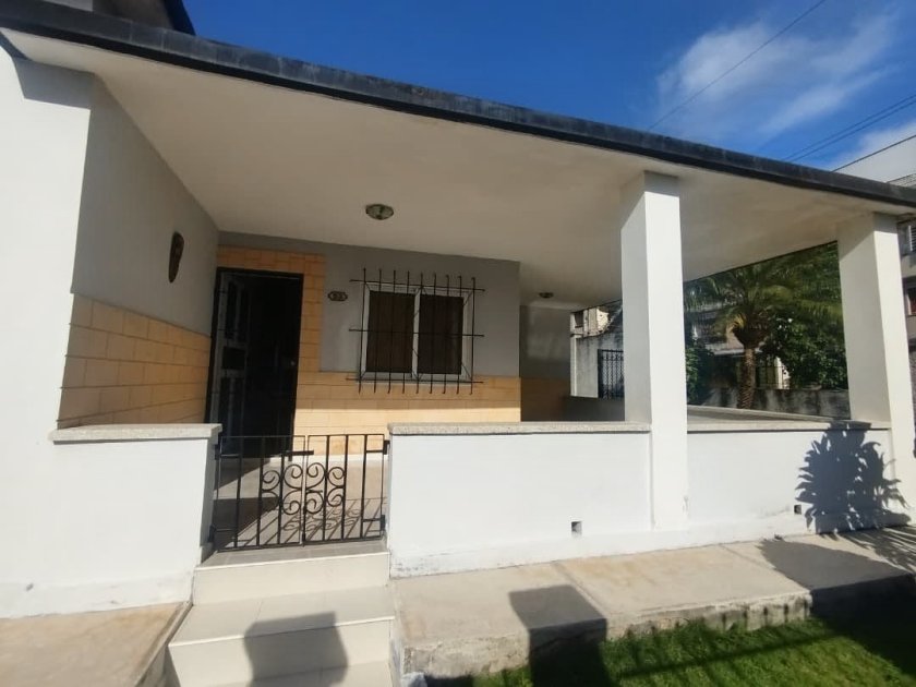 Detached House with 4 bedrooms for sale in DBeche, Guanabacoa, La Habana