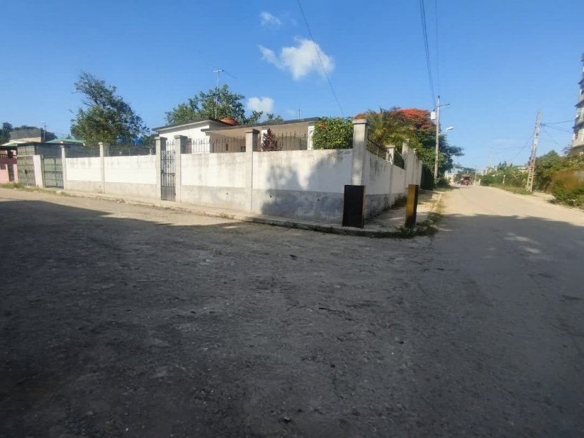 Detached House with 4 bedrooms for sale in DBeche, Guanabacoa, La Habana