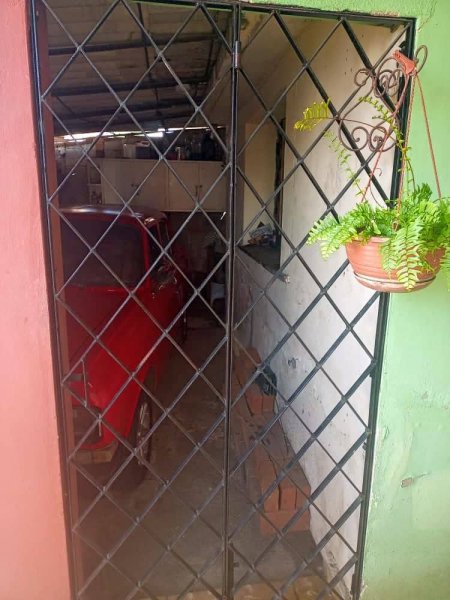 Casa Independiente de 3 habitaciones en venta en Arroyo Naranjo, La Habana - 14